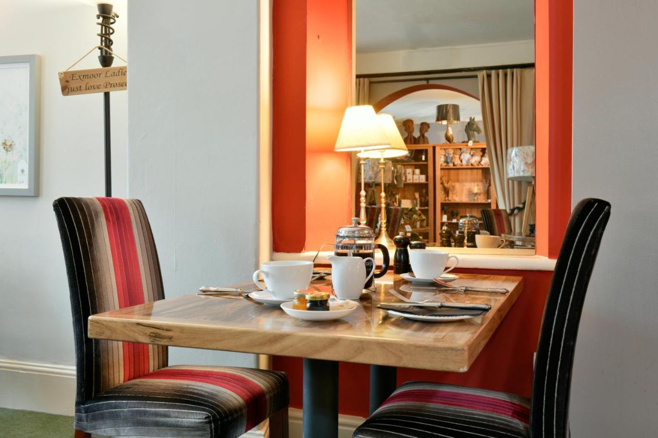 The Crown Hotel Exford Buitenkant foto