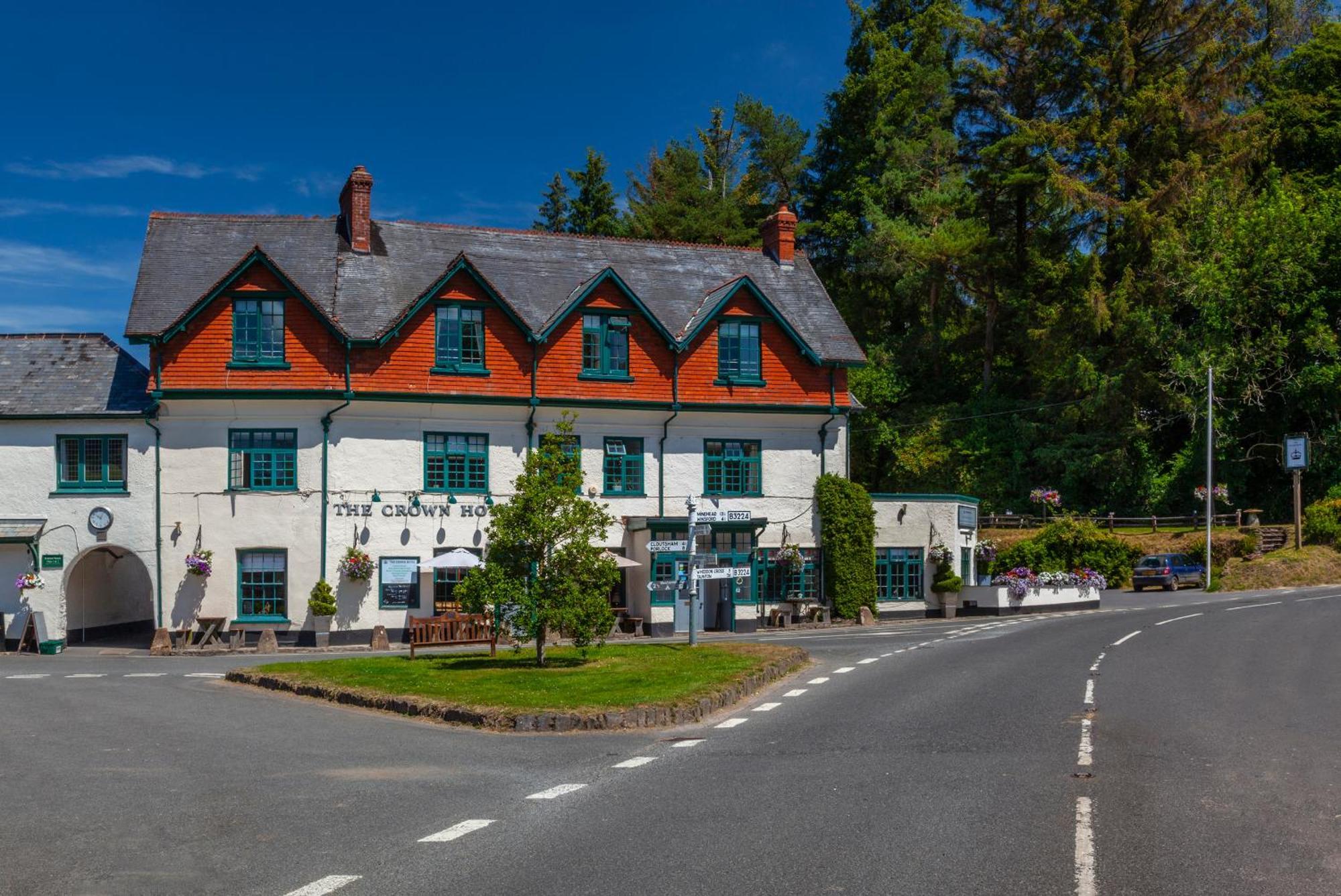 The Crown Hotel Exford Buitenkant foto