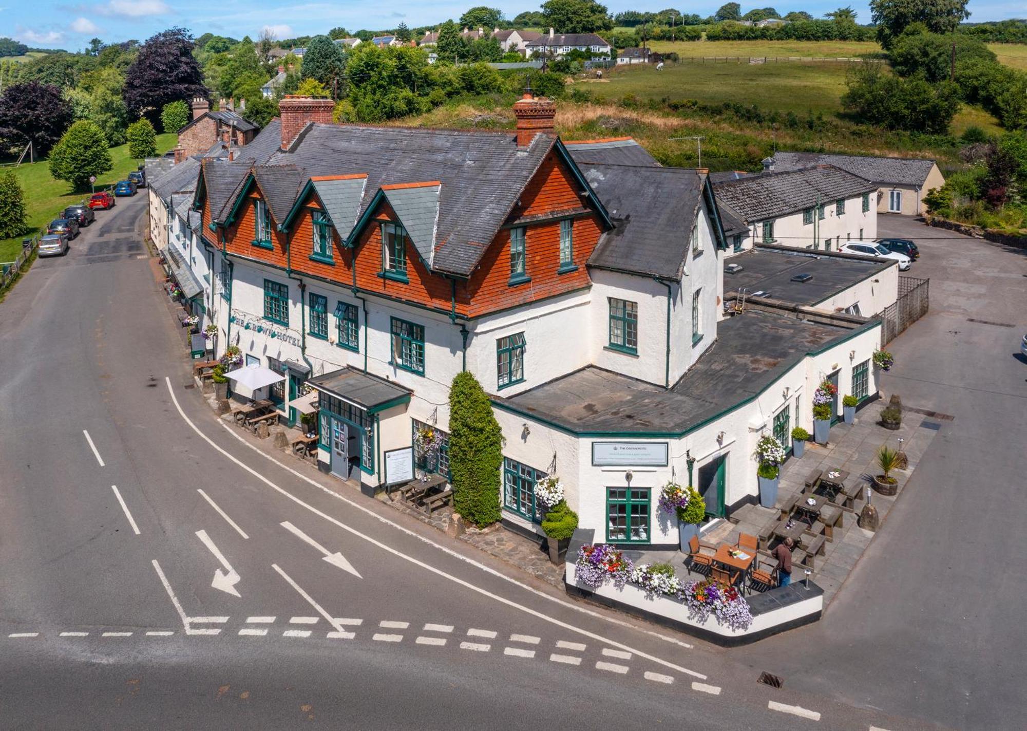 The Crown Hotel Exford Buitenkant foto